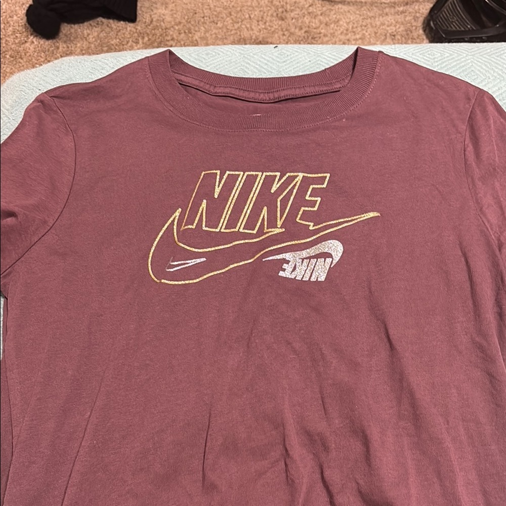 Nike Maroon Short Sleeve Tee